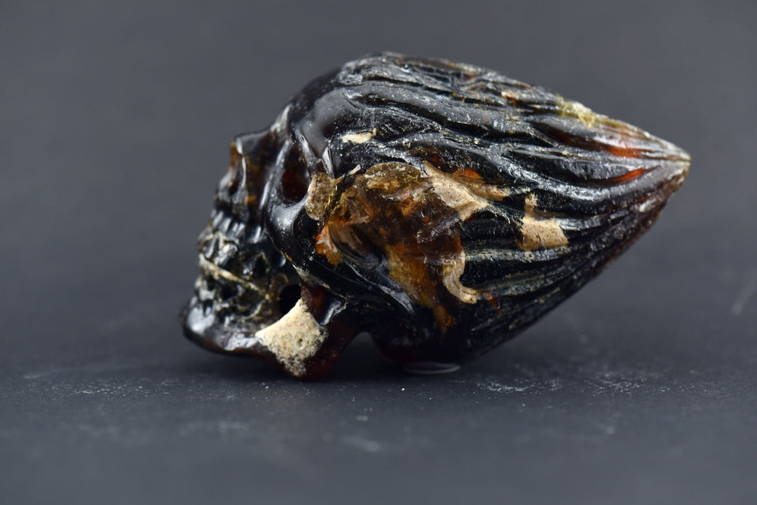 Amber Traveler Skull